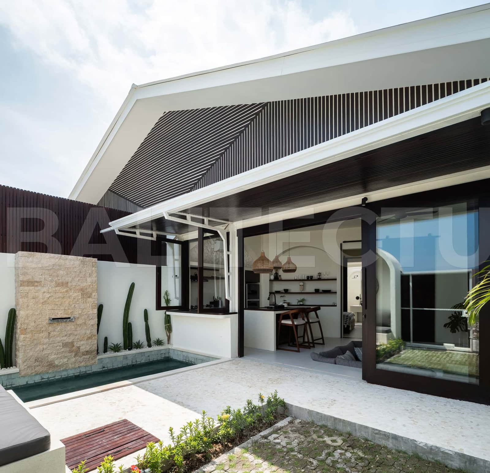 Modern Villa for Sale in Cemagi Bali – Prime Leasehold Opportunity Near the Beach