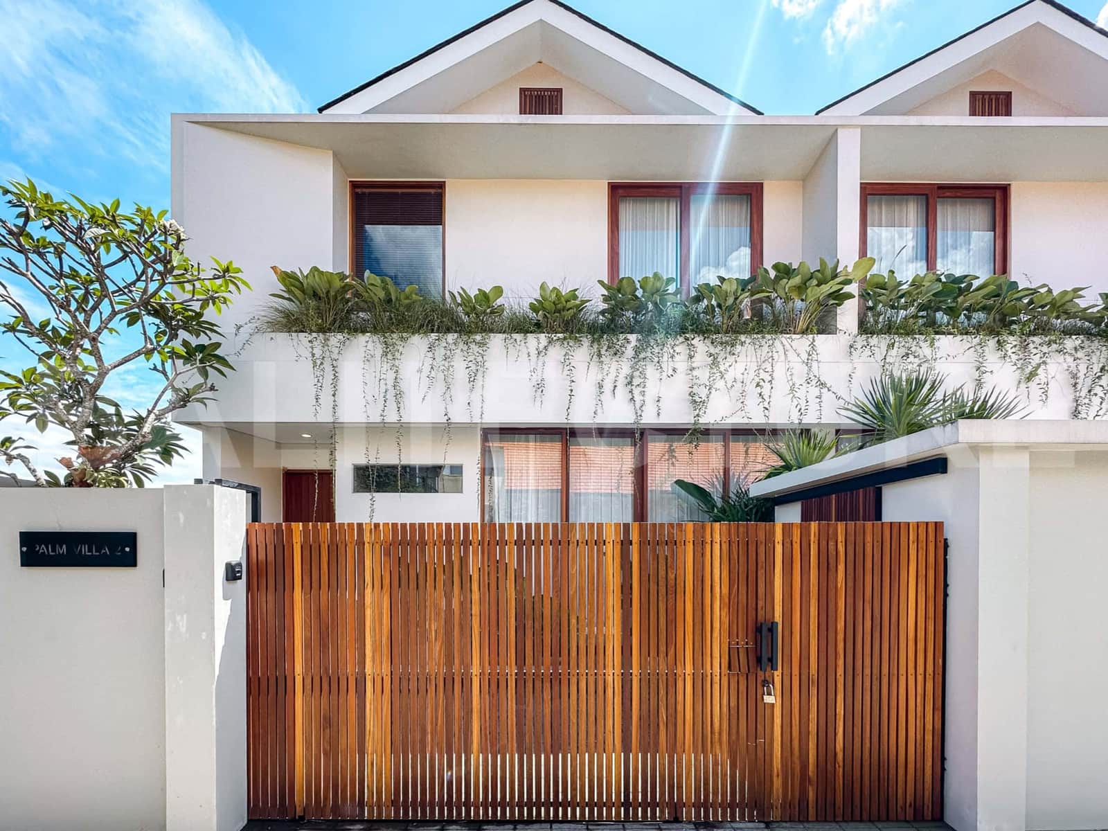 3-Bedroom Villa for Sale in Kedungu with Ricefield Views and Bohemian Style