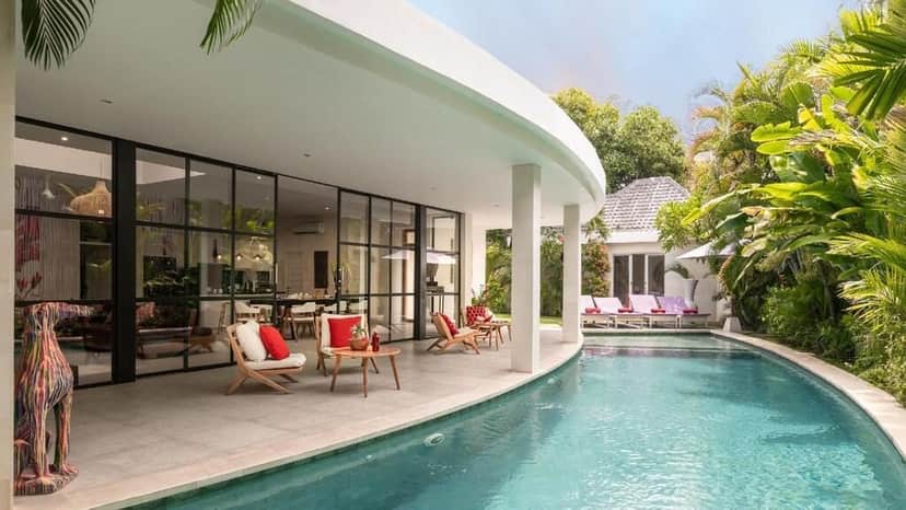 Ready Now 4 Bedroom Villa for Sale Leasehold in Seminyak