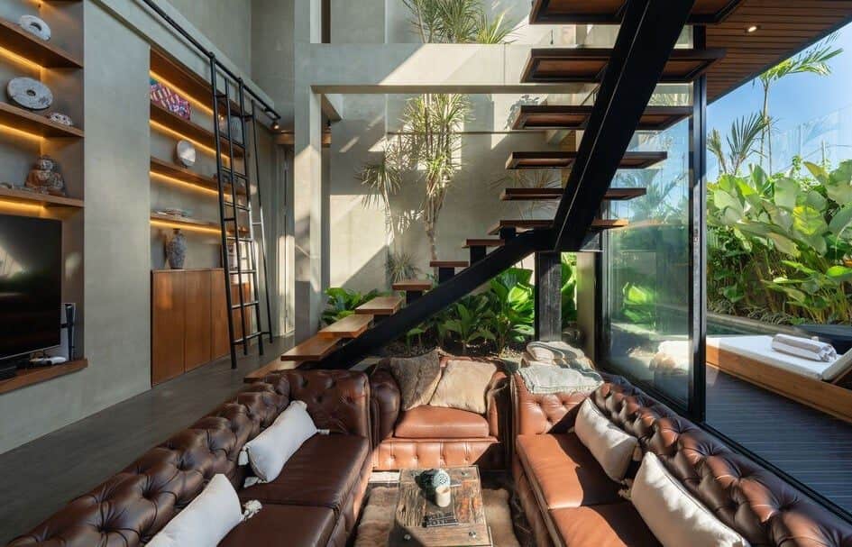 Ready Now Design 4 Bedroom Villa for Sale Freehold in Babakan