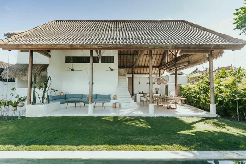 Rice Field View 4 Bedroom Villa for Sale Freehold in Seseh