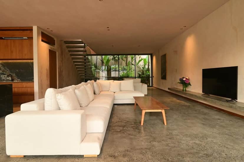 4-bedroom leasehold villa in Pererenan — photo 2 of 5