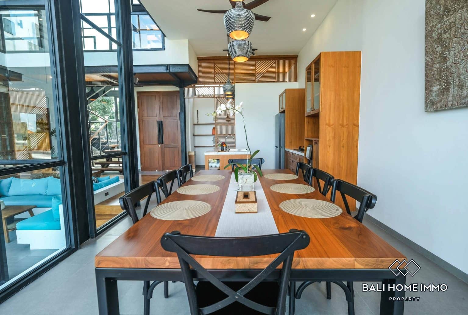 4-bedroom freehold villa in Canggu — photo 4 of 5