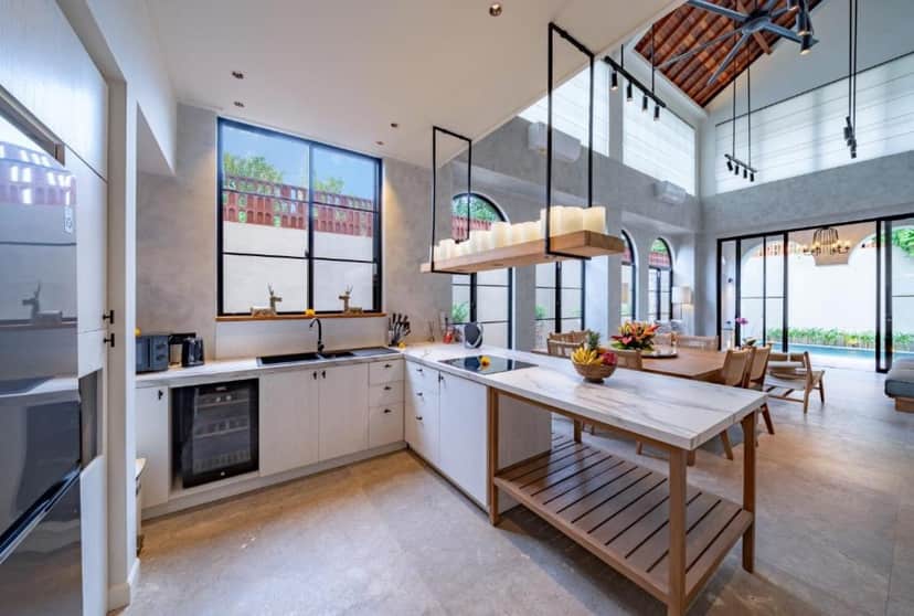 4-bedroom freehold villa in Kerobokan — photo 5 of 5