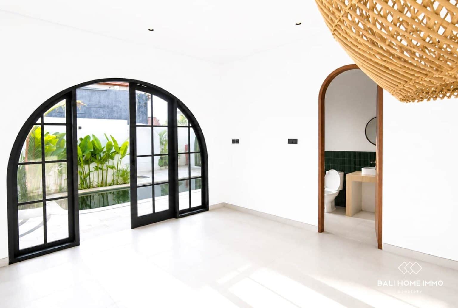 2-bedroom freehold villa in Pererenan — photo 5 of 5
