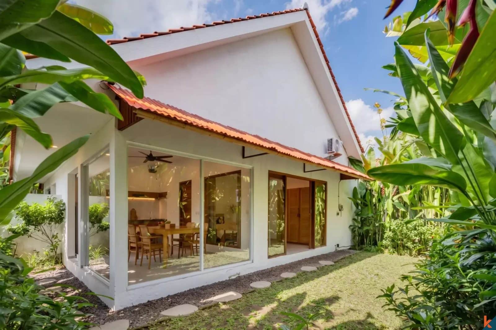 Perfect leasehold family business, consisting in several rental units in Padonan