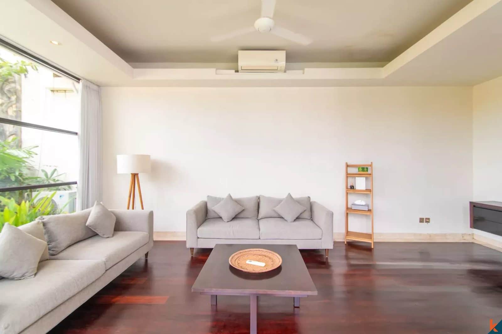 4-bedroom freehold villa in Jimbaran — photo 4 of 5