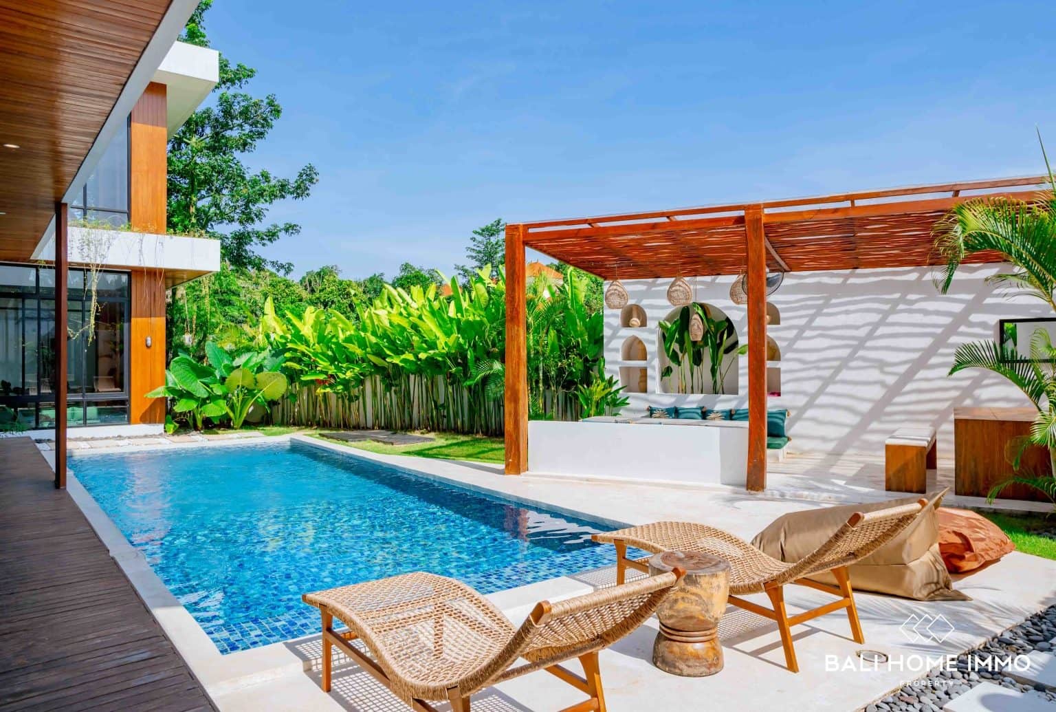 5-bedroom leasehold villa in Uluwatu — photo 2 of 5