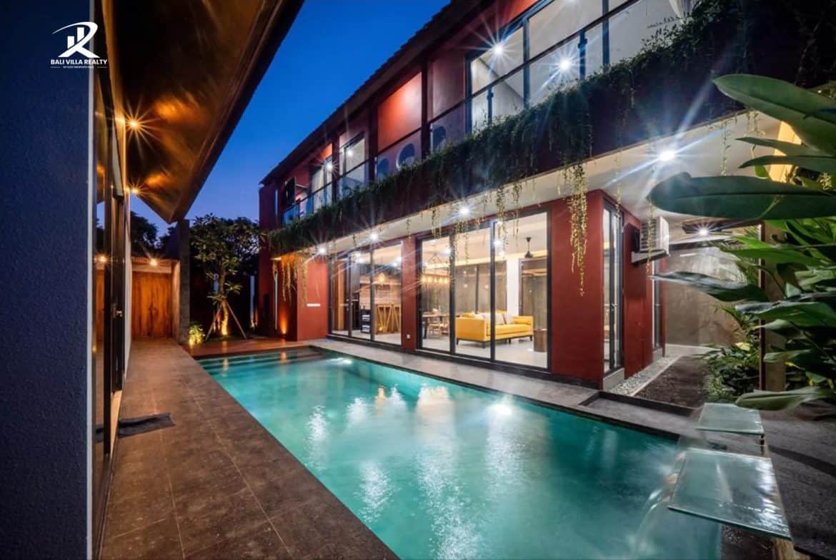Chic 3BR Modern Freehold Villa in Prime Canggu