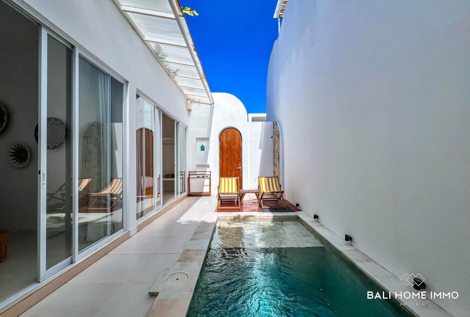 2 Bedroom Modern Tropical Villa with Rooftop Lounge for Sale Leasehold in Melasti