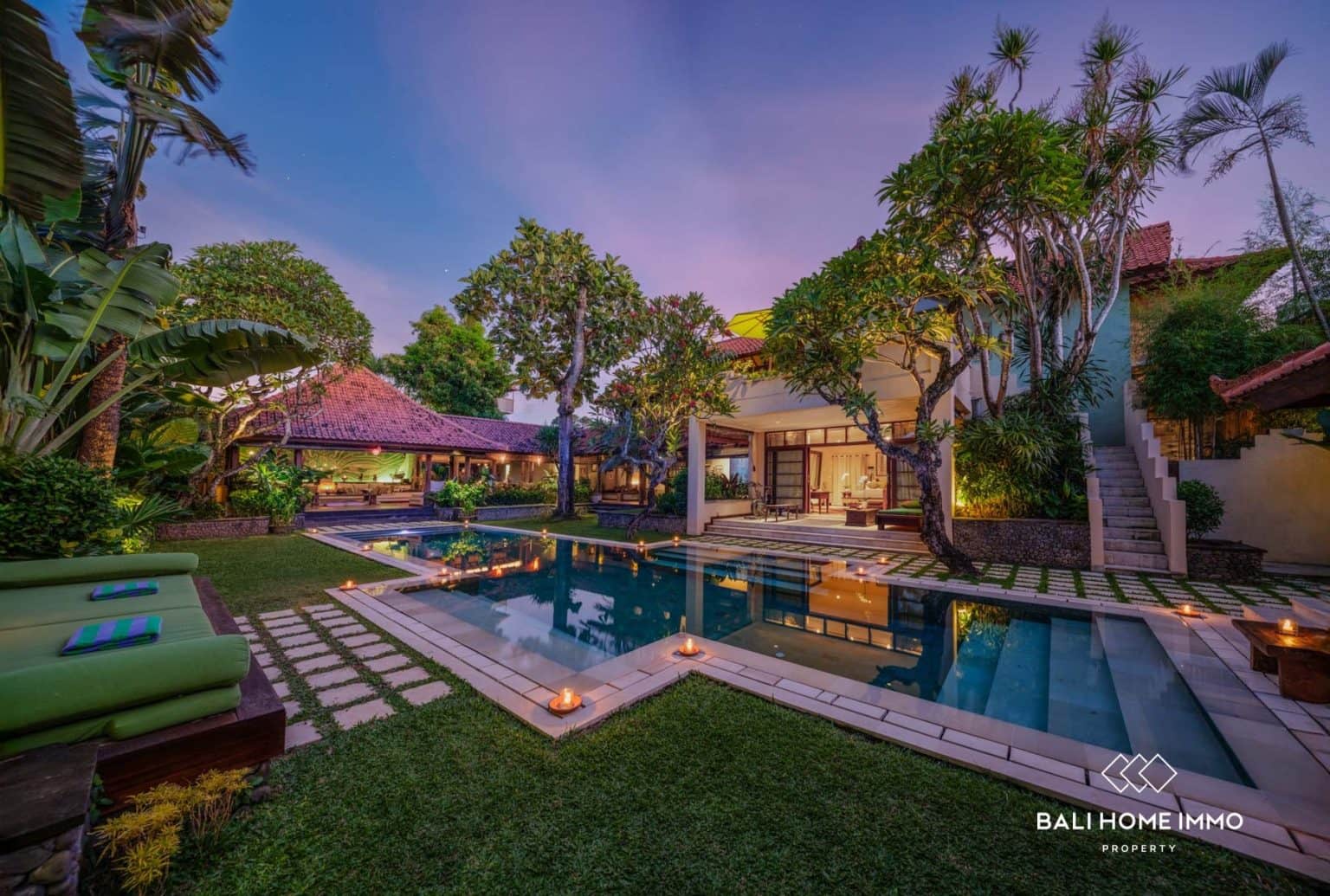 A Legendary 4 Bedroom Villa for Leasehold Sale in Seminyak Bali