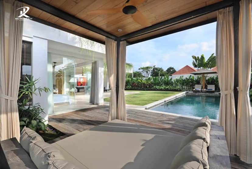 5-bedroom leasehold villa in Canggu — photo 3 of 5