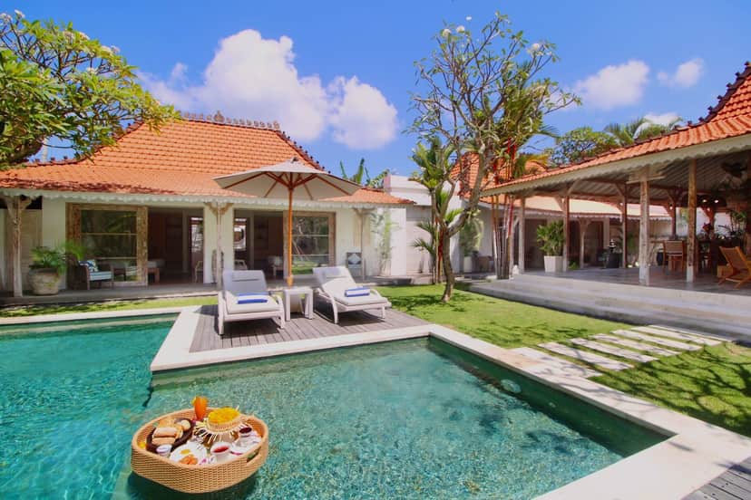 4-bedroom leasehold villa in Canggu — photo 3 of 5