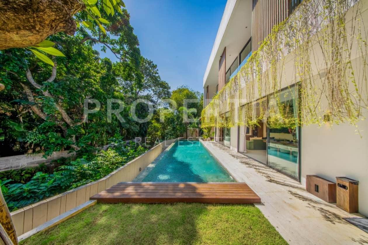 4-bedroom freehold villa in Pererenan — photo 5 of 5