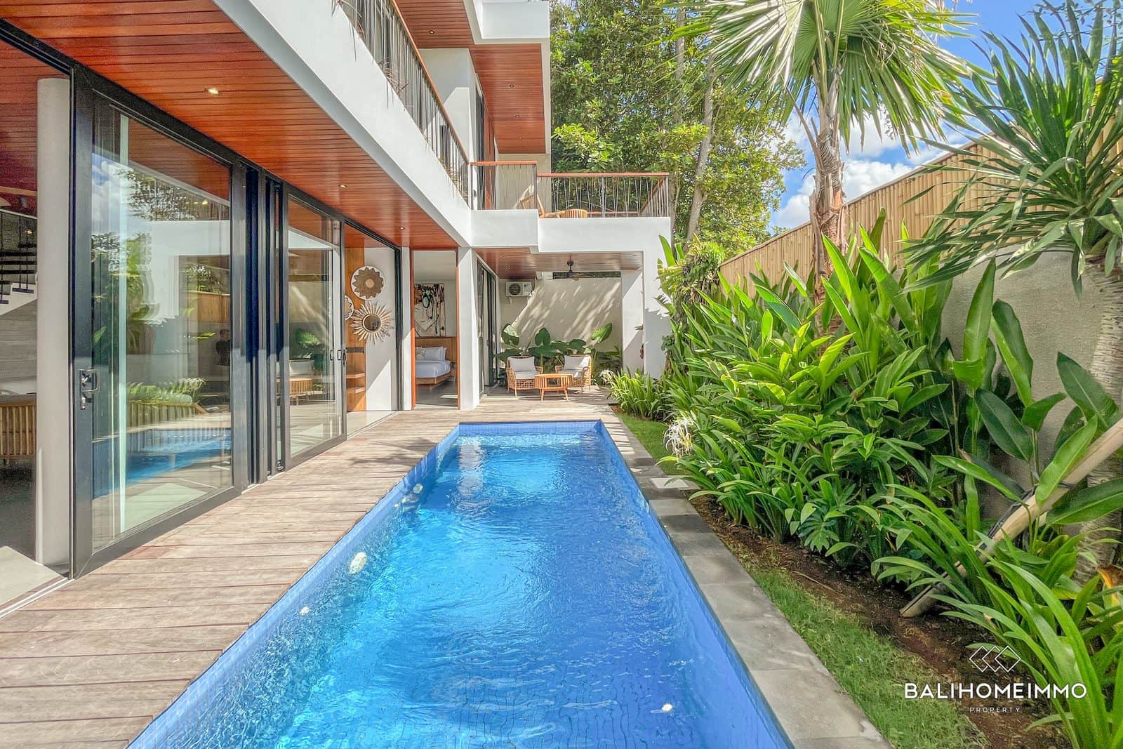Stunning 3 Bedroom Villa for Sale in Seminyak Bali - FF172B
