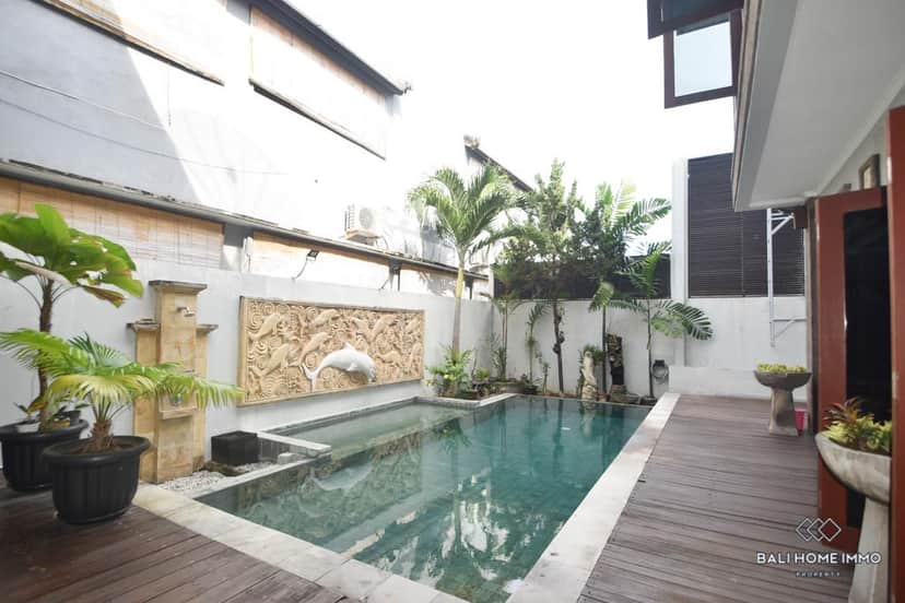 4-bedroom freehold villa in Seminyak — photo 2 of 5