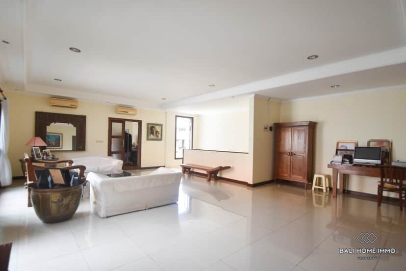4-bedroom freehold villa in Seminyak — photo 3 of 5