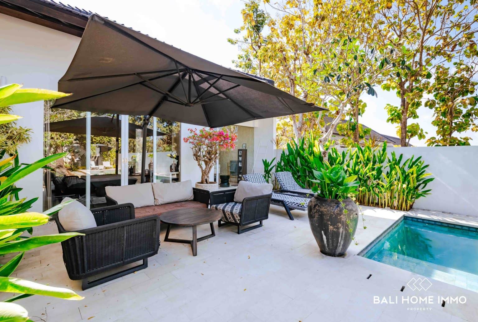 Beautiful 4 Bedroom Villa for Sale Freehold in Jimbaran