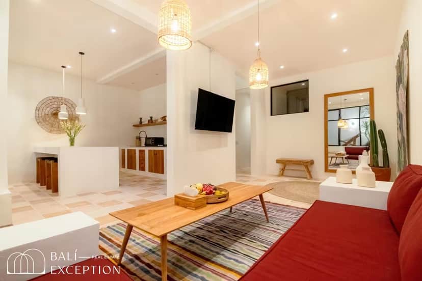 4-bedroom leasehold villa in Berawa — photo 2 of 5