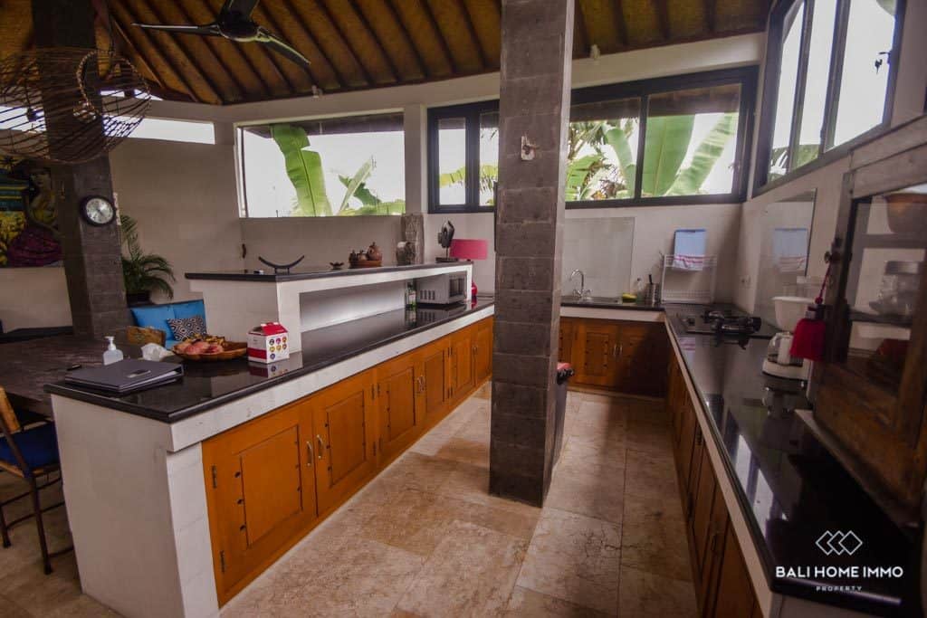 5-bedroom leasehold villa in Canggu — photo 3 of 5