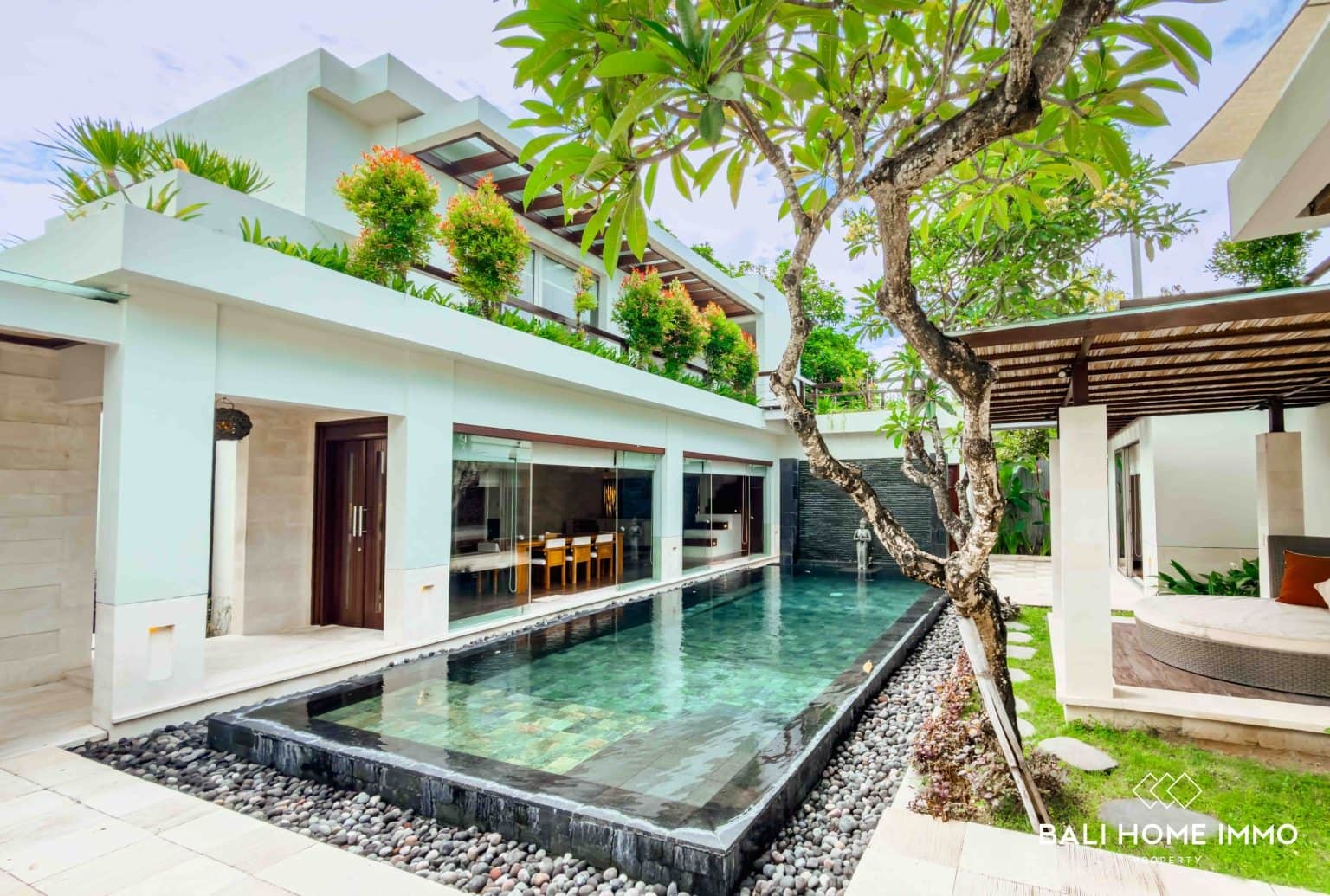 3 Bedroom Villa for Sale Freehold in Jimbaran