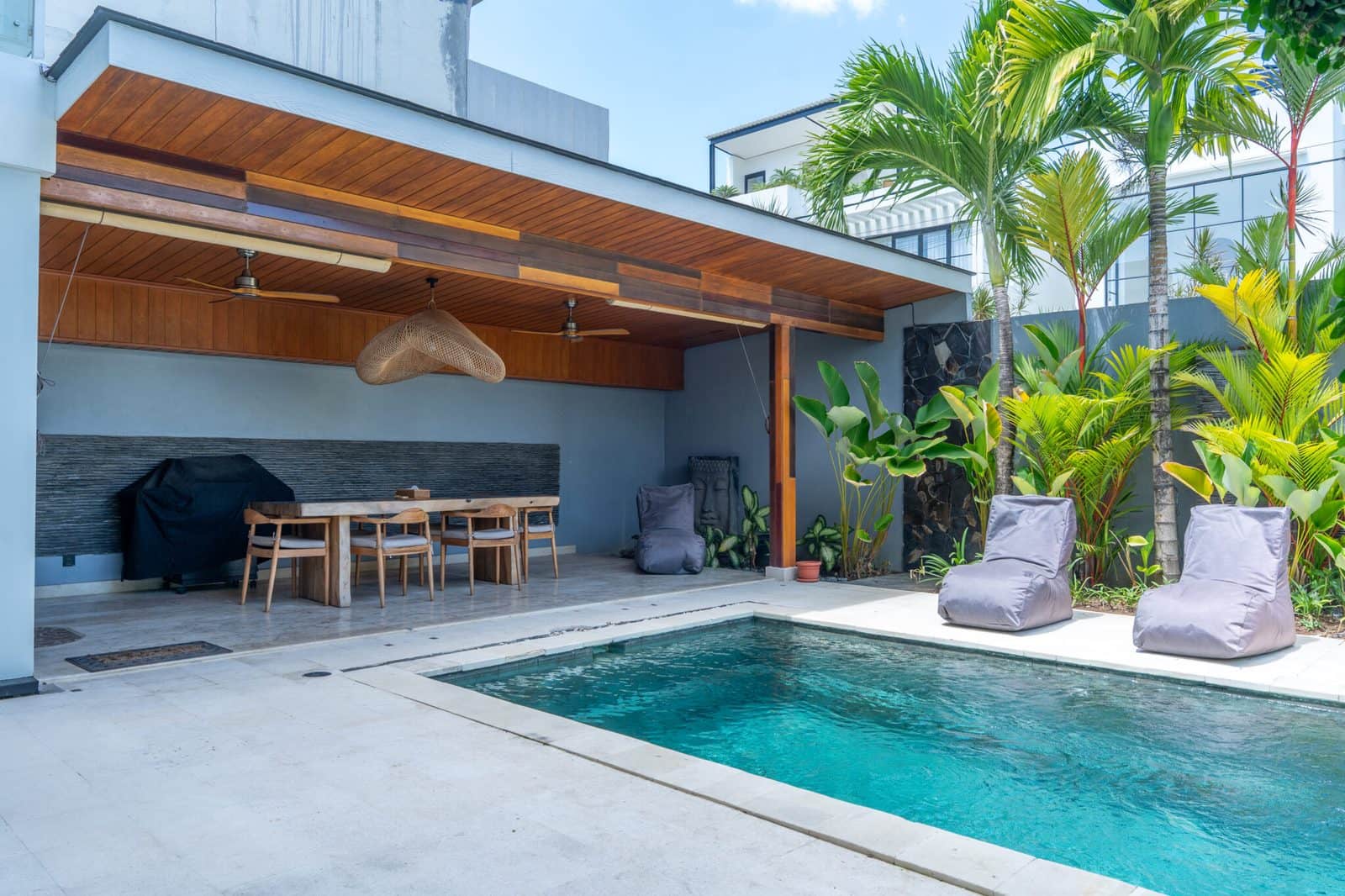 4-bedroom freehold villa in Kerobokan — photo 4 of 5
