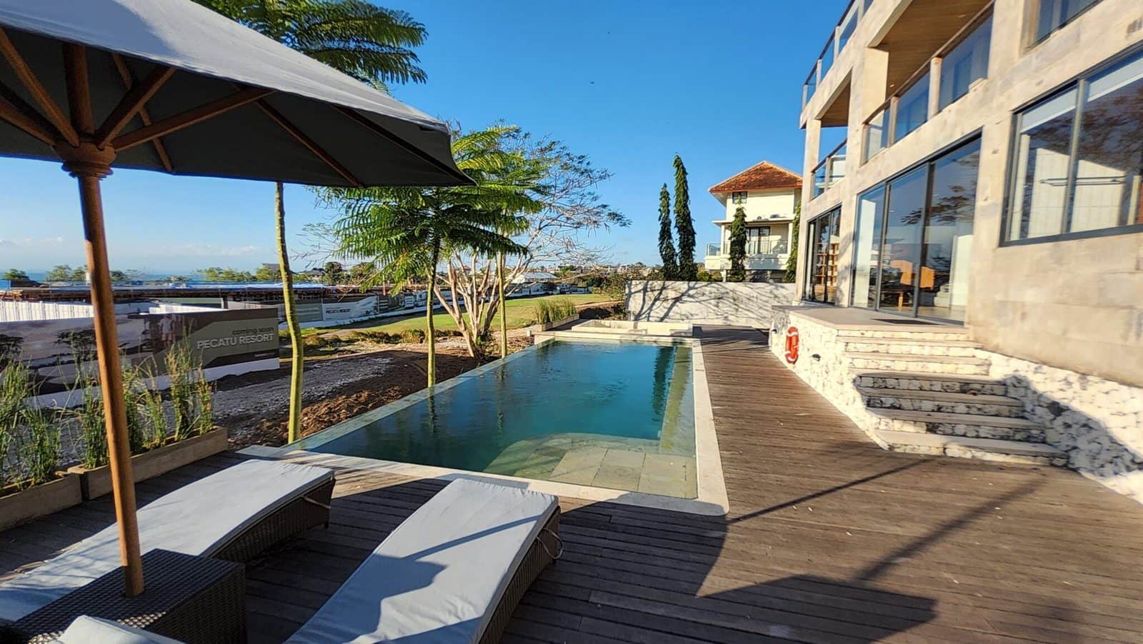 4-bedroom freehold villa in Uluwatu — photo 2 of 5