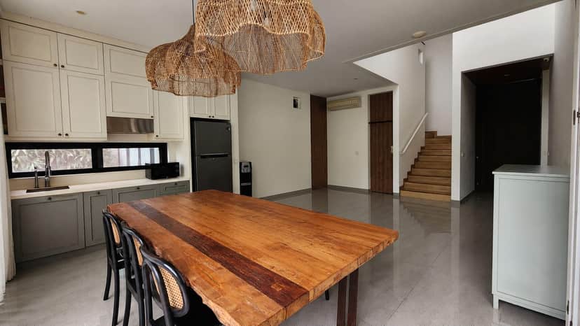 4-bedroom freehold villa in Sanur — photo 5 of 5