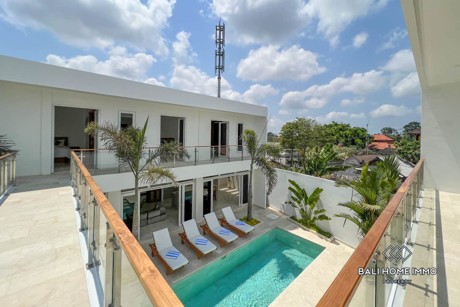 4-bedroom leasehold villa in Pererenan — photo 5 of 5