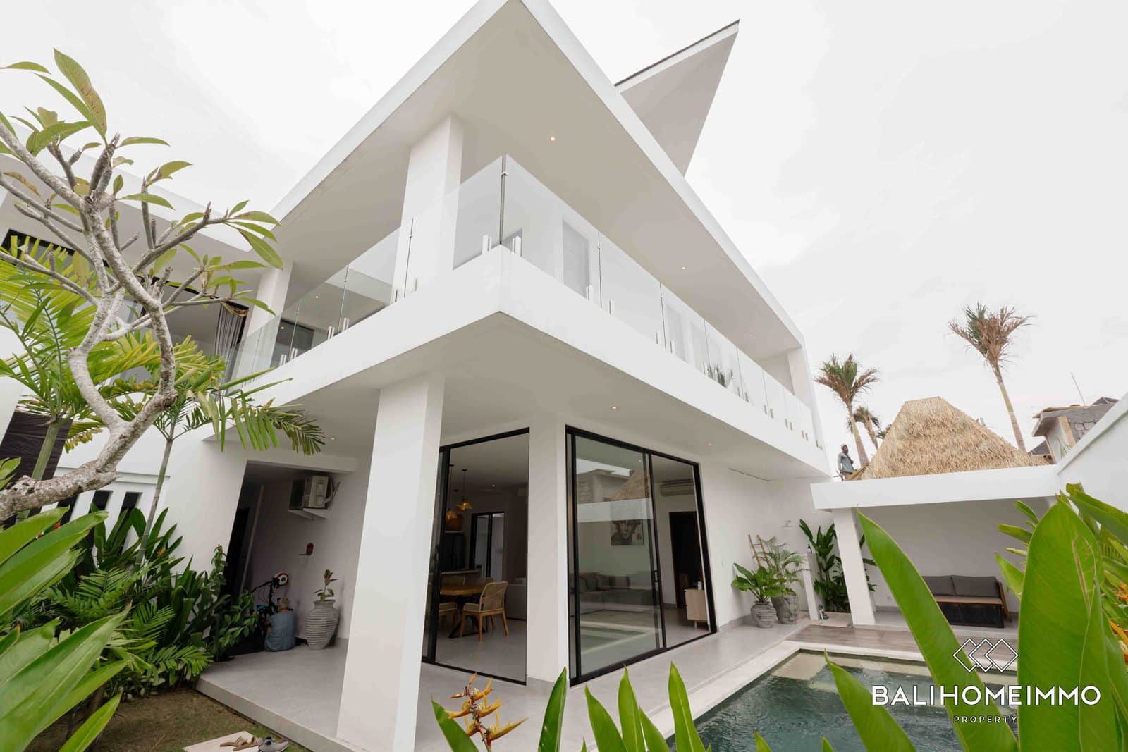 3-bedroom freehold villa in Seminyak — photo 4 of 5