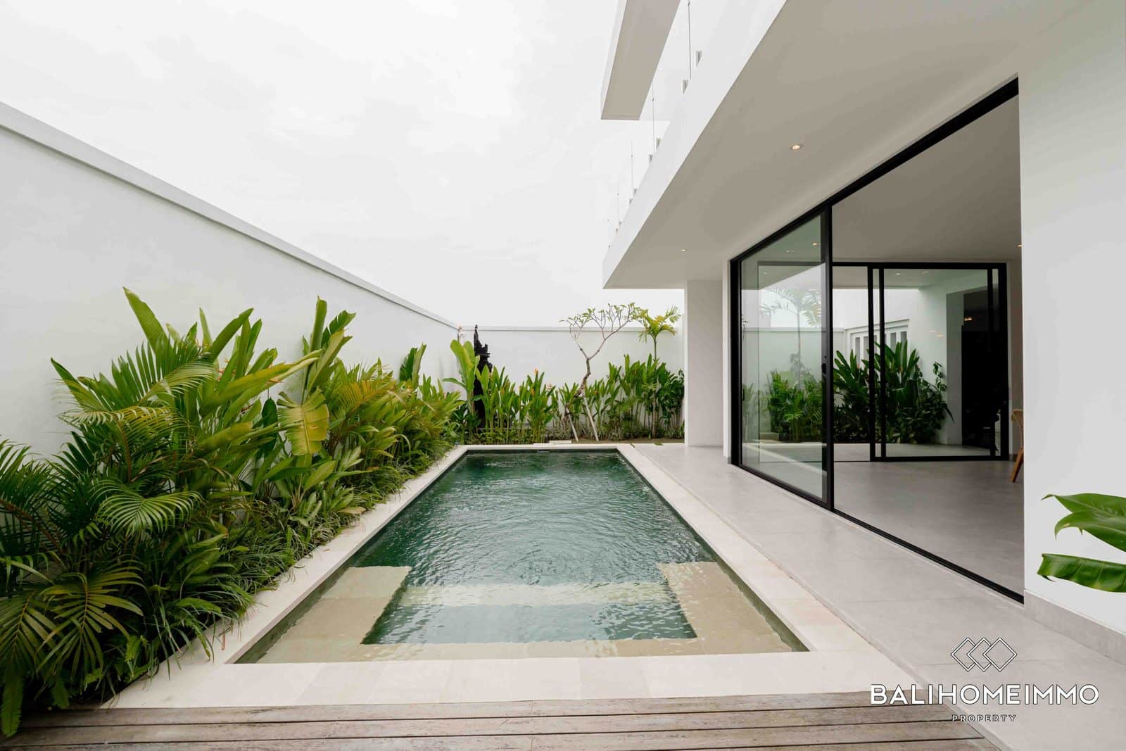 3-bedroom freehold villa in Seminyak — photo 2 of 5
