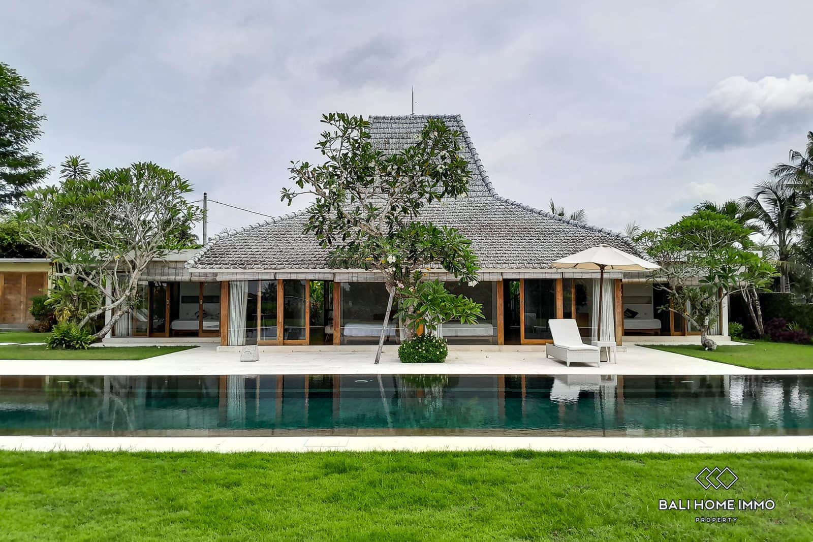 4-bedroom freehold villa in Tabanan — photo 2 of 5