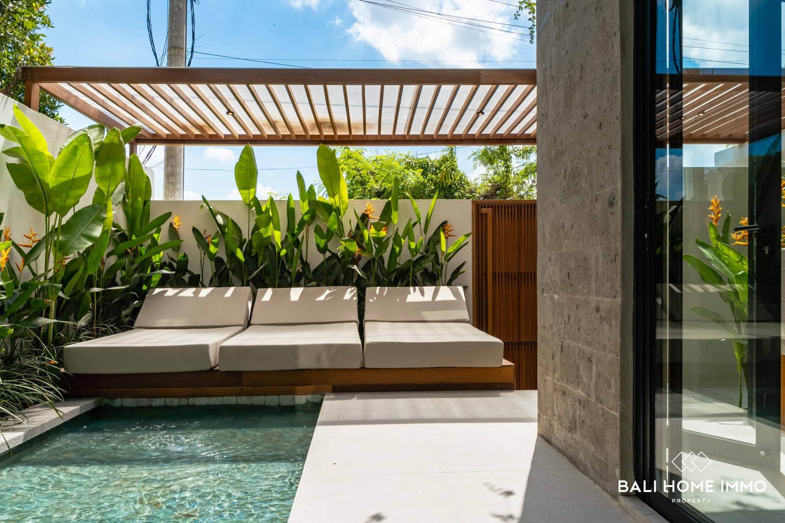 2-bedroom leasehold villa in Pererenan — photo 2 of 5