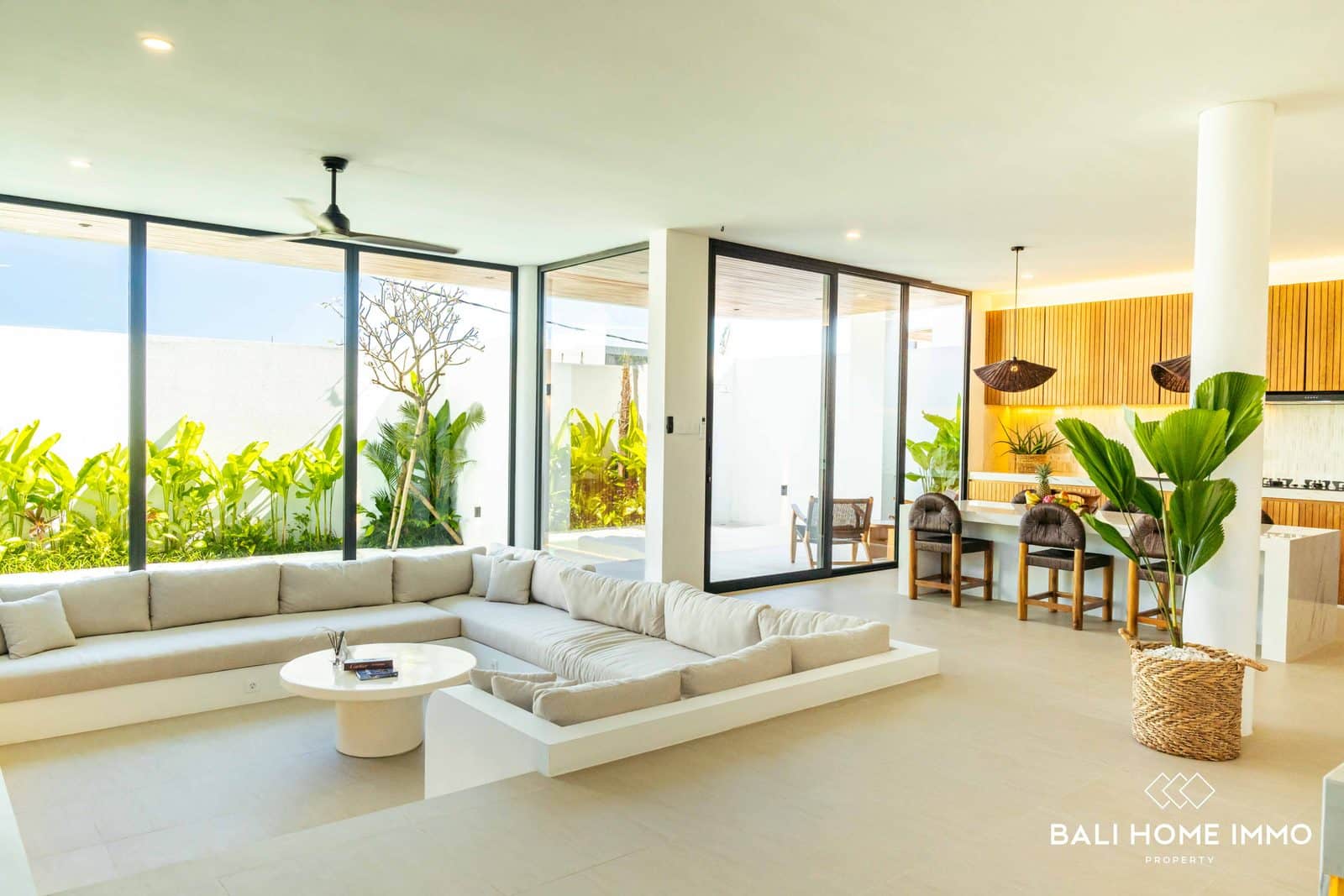 3-bedroom leasehold villa in Seseh/Cemagi — photo 2 of 5