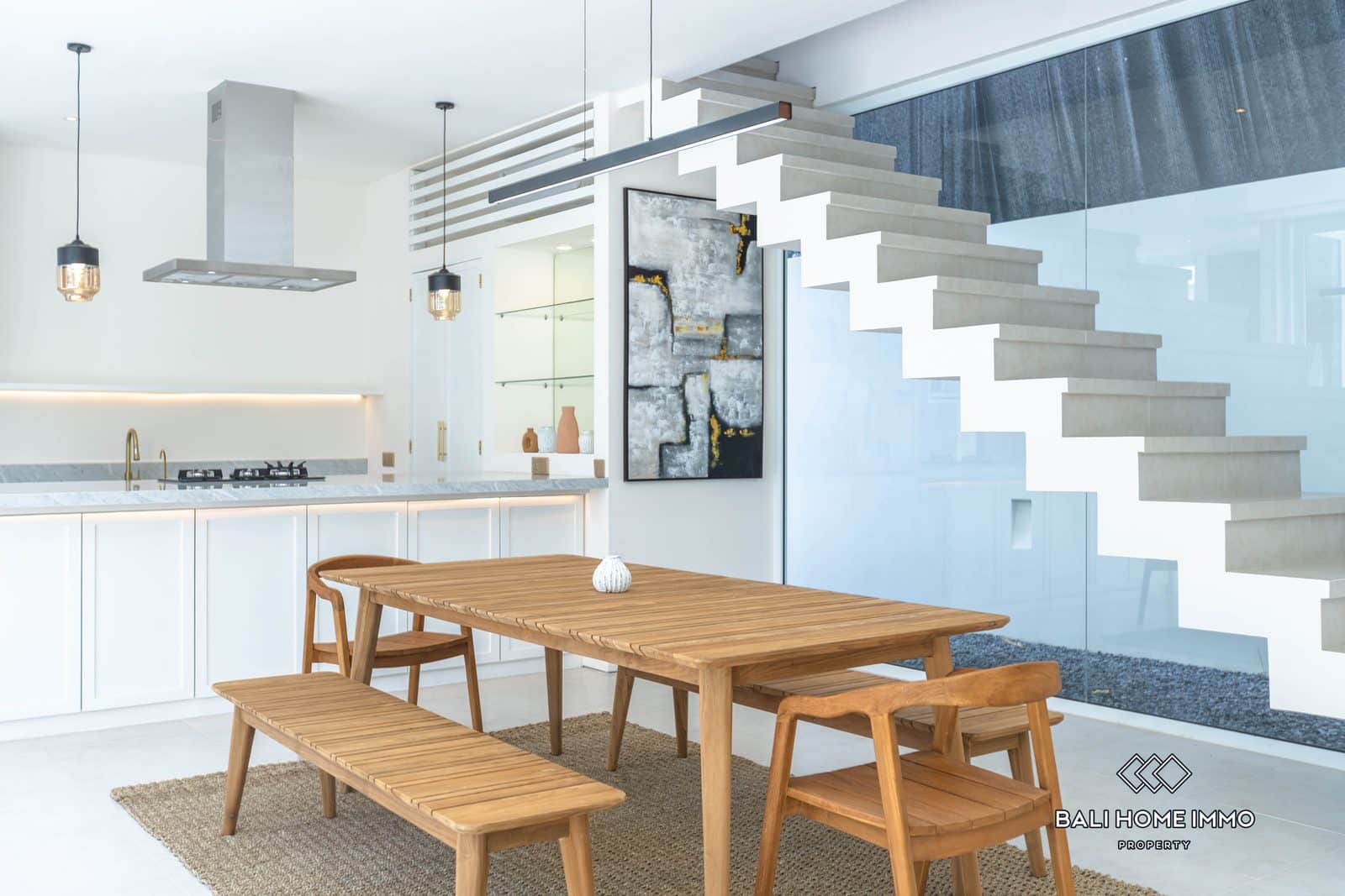 4-bedroom leasehold villa in Seseh/Cemagi — photo 2 of 5