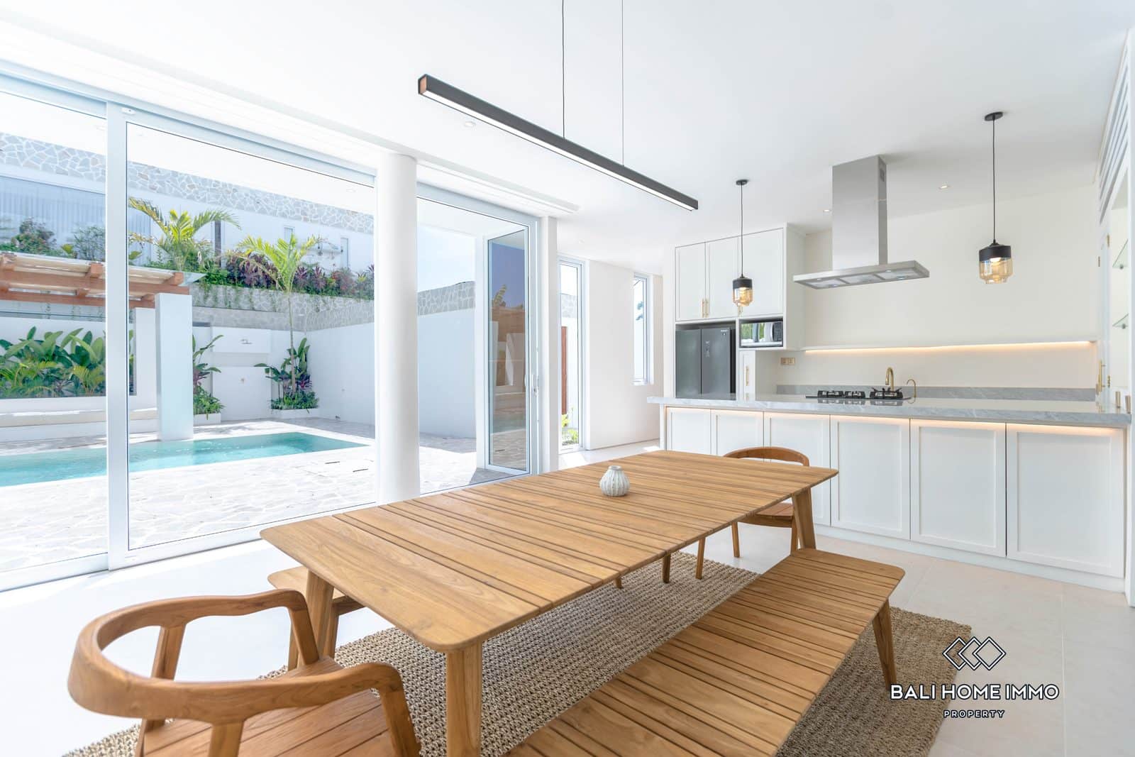 4-bedroom leasehold villa in Seseh/Cemagi — photo 3 of 5