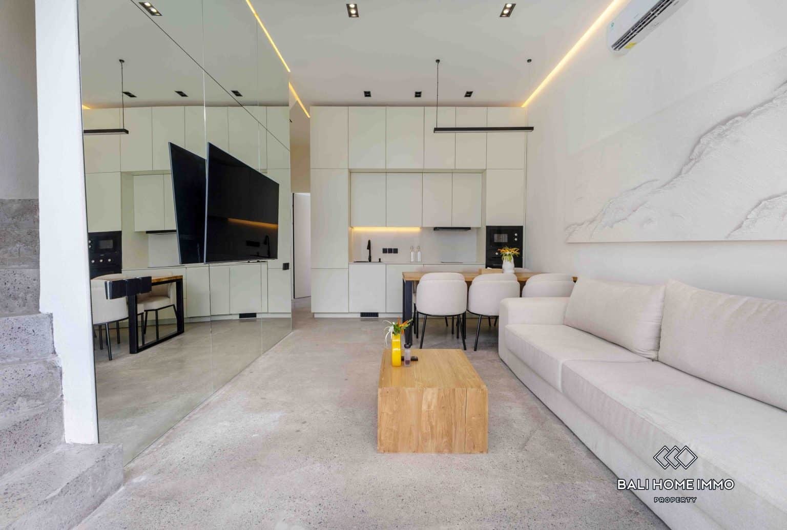 3-bedroom leasehold villa in Canggu — photo 2 of 5