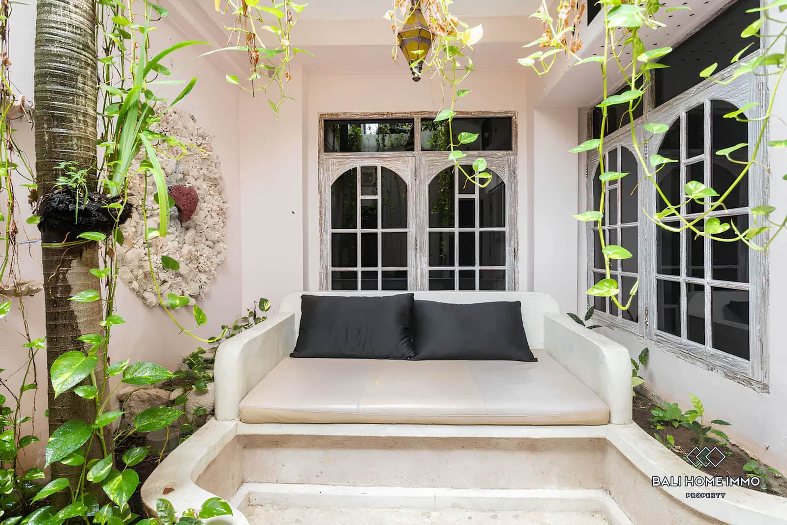 5-bedroom leasehold villa in Kuta — photo 3 of 5