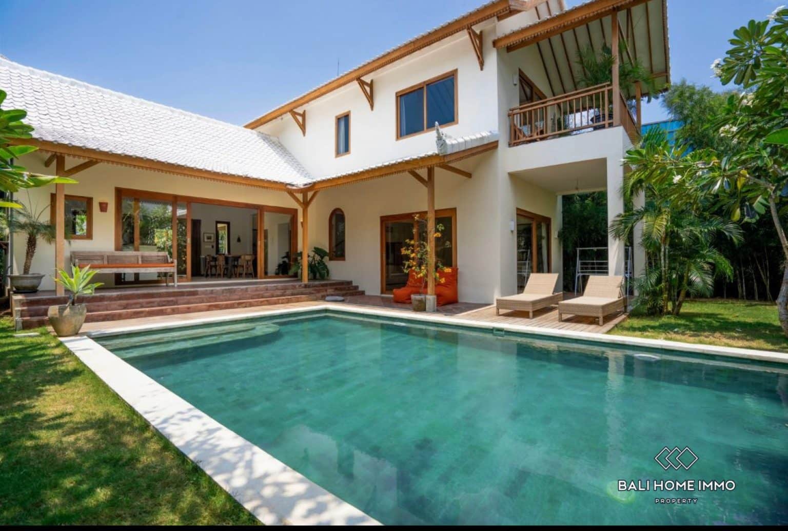 4 Bedroom Family Villa For Sale in Tumbakbayuh Pererenan