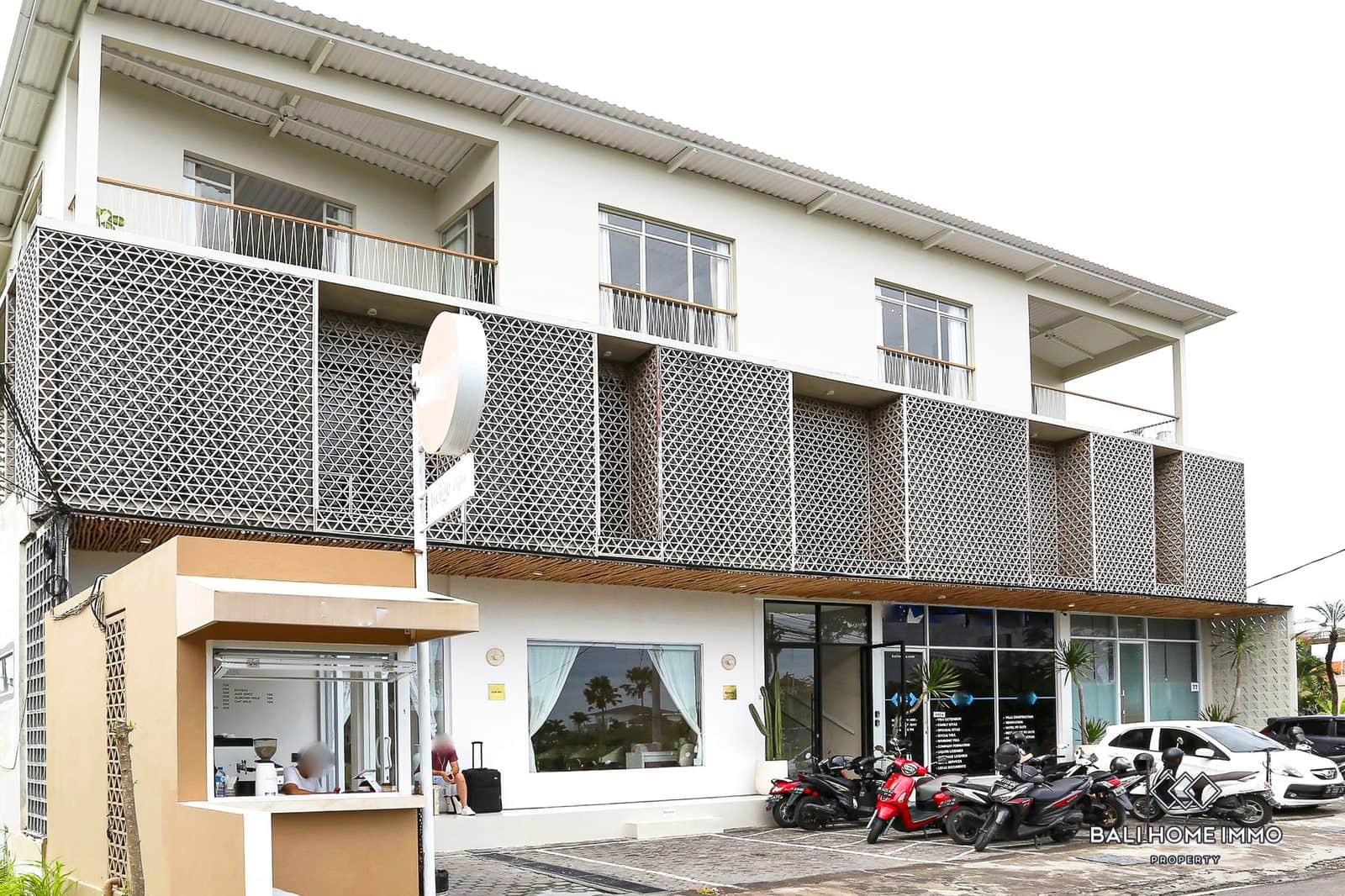 4 Apartments and 4 Commercial Spaces For Sale Near Berawa Beach Bali