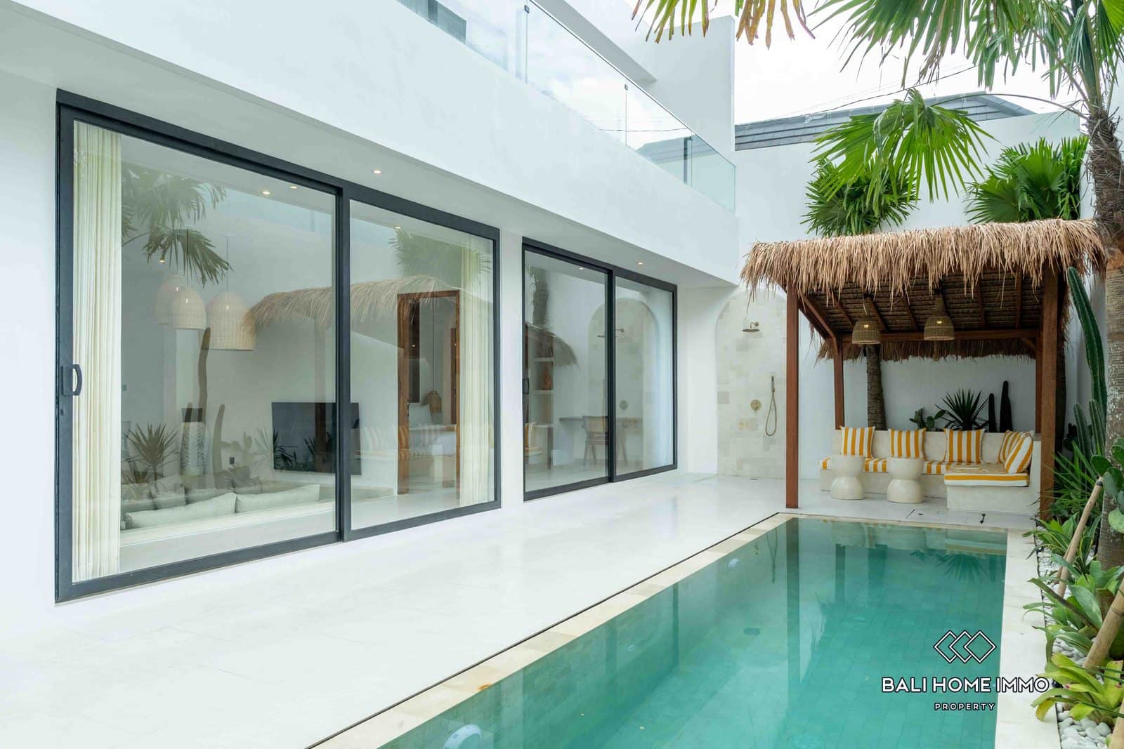 Brand new 3 Bedroom Villa for Sale Bali Canggu Padonan