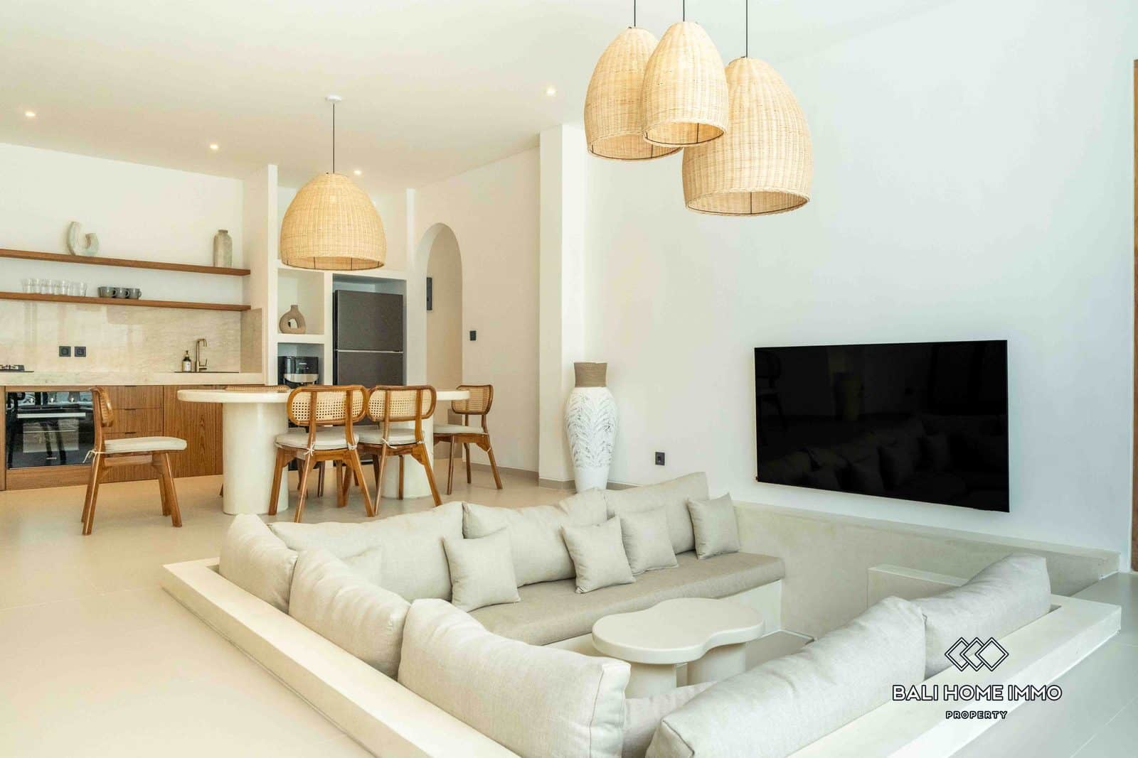 3-bedroom leasehold villa in Canggu — photo 3 of 5