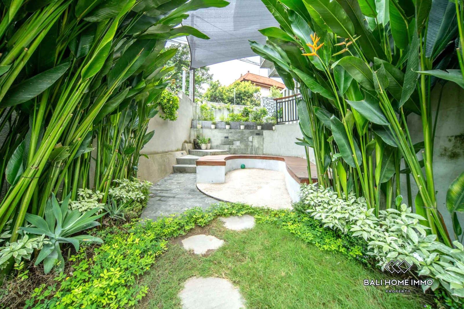 4-bedroom freehold villa in Canggu — photo 2 of 5