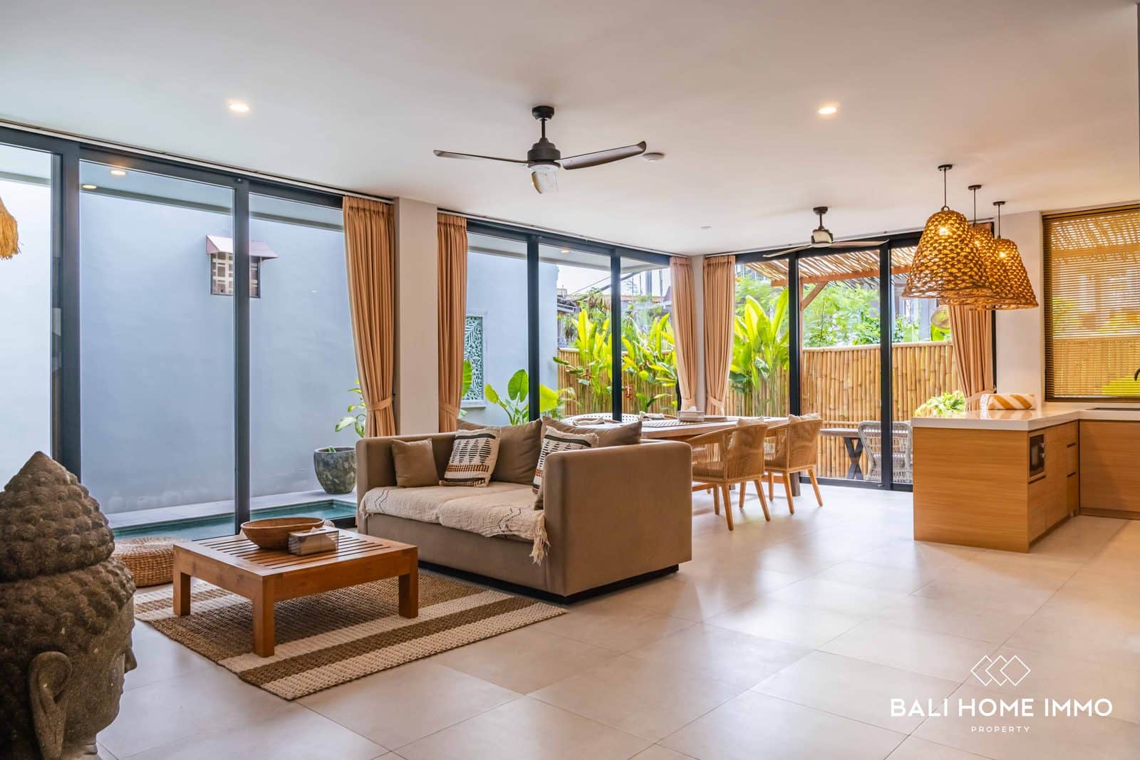 4-bedroom leasehold villa in Canggu — photo 5 of 5