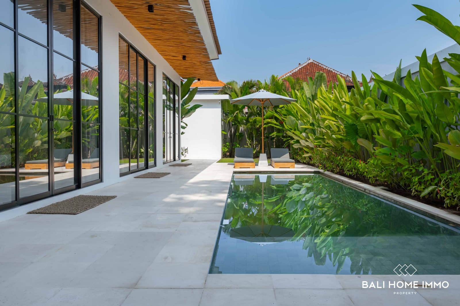 4 Bedroom Family Villa with Ricefield View for sale near Tanah Lot Bali