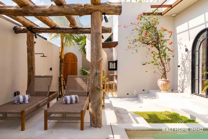 4-bedroom leasehold villa in Pererenan — photo 2 of 5