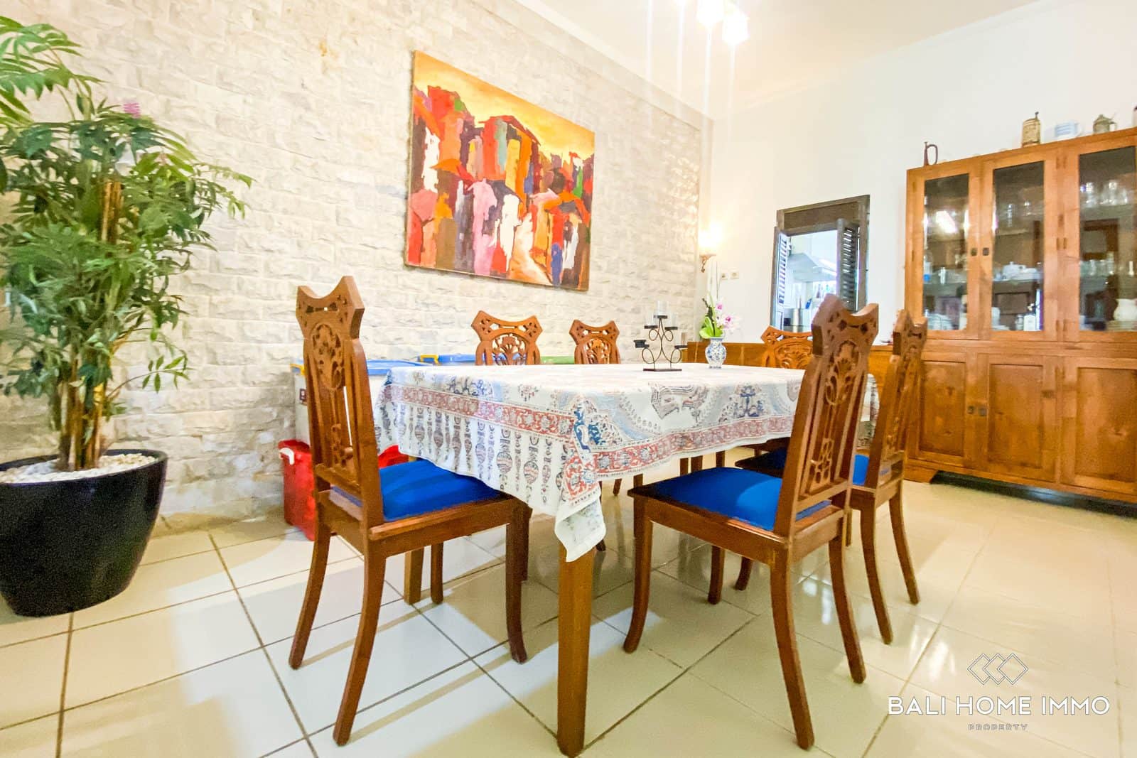 4-bedroom freehold villa in Uluwatu — photo 4 of 5