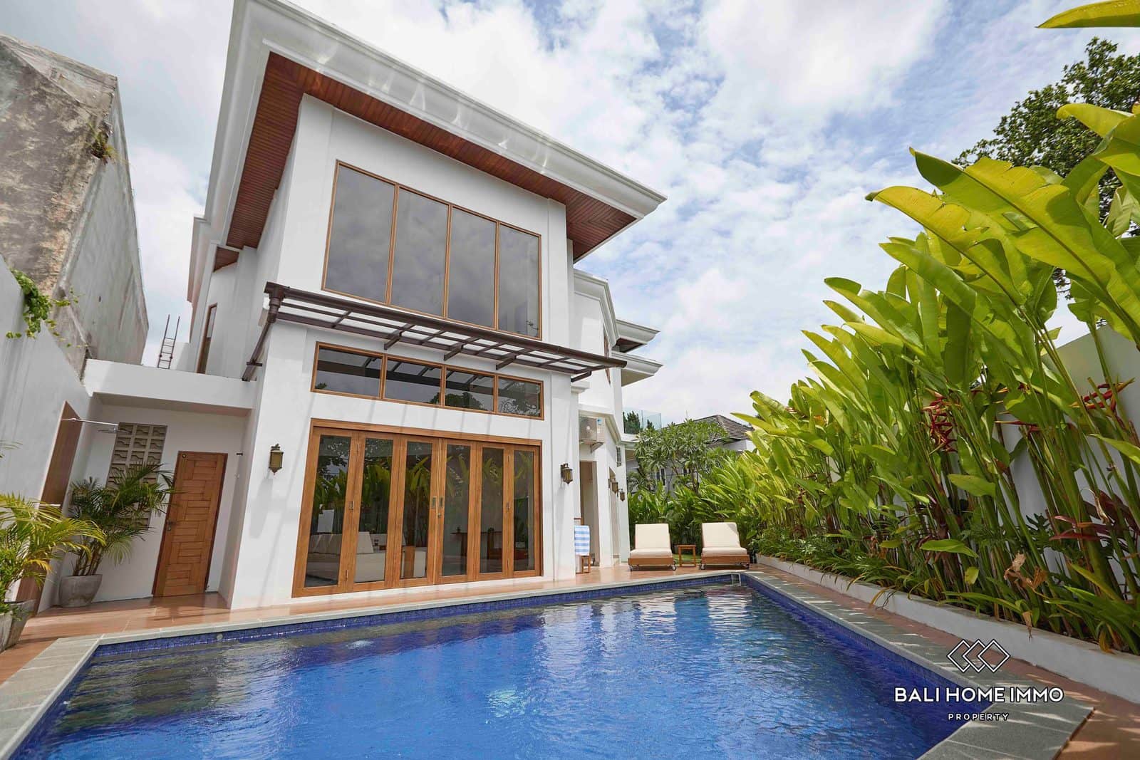 Brand New Luxury 5 Bedroom Villa for Sale and Rent in Seminyak
