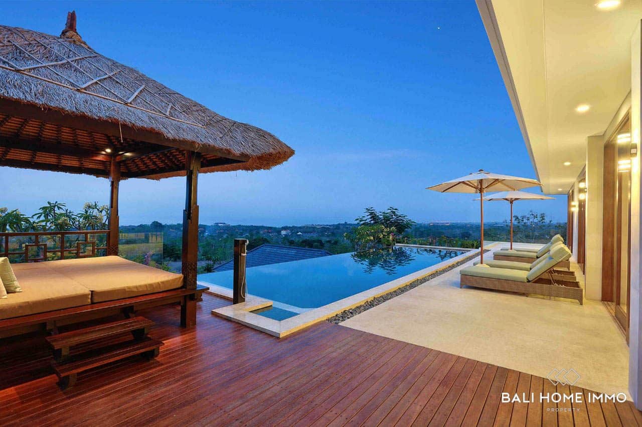 3 Bedrooms Villa with Panoramic Ocean View for Sale Freehold in Uluwatu Near Padang Padang Beach