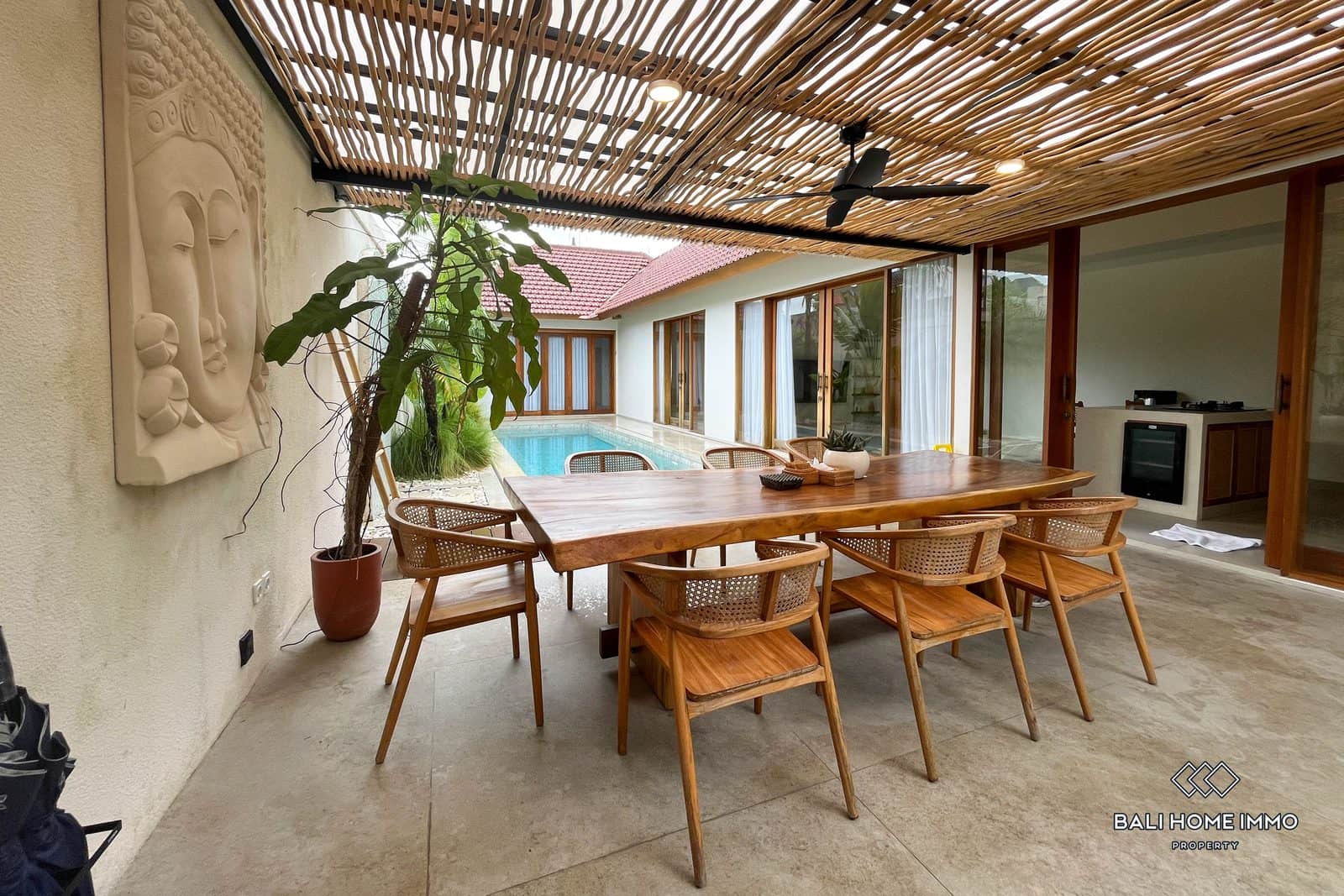 3-bedroom leasehold villa in Seminyak — photo 3 of 5